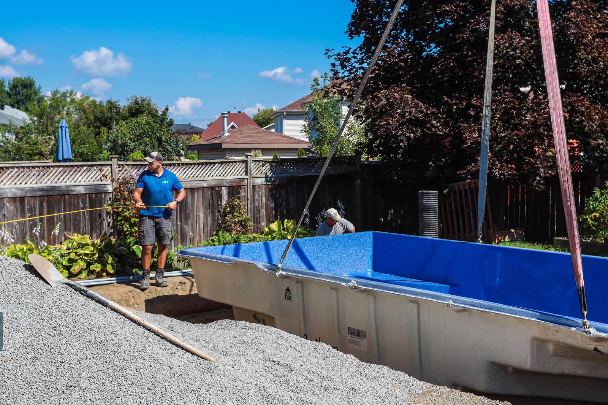 Swimming Pool Contractor Installing a Fiberglass Pool | HB Pools